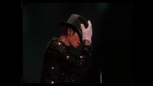 Michael Jackson performing Billie Jean in Thriller 40