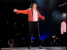 Michael Jackson performing Beat it in Copenhagen 1992